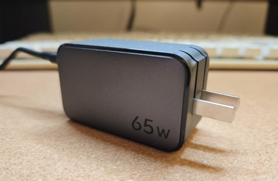 รีวิวเครื่องชาร์จ ugreen 65w gan